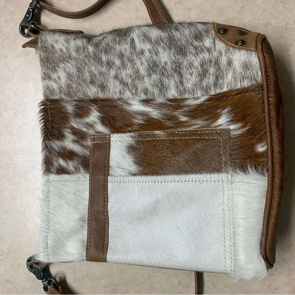 Myra Bag, Genuine Cowhide bag. - Picture 10 of 16